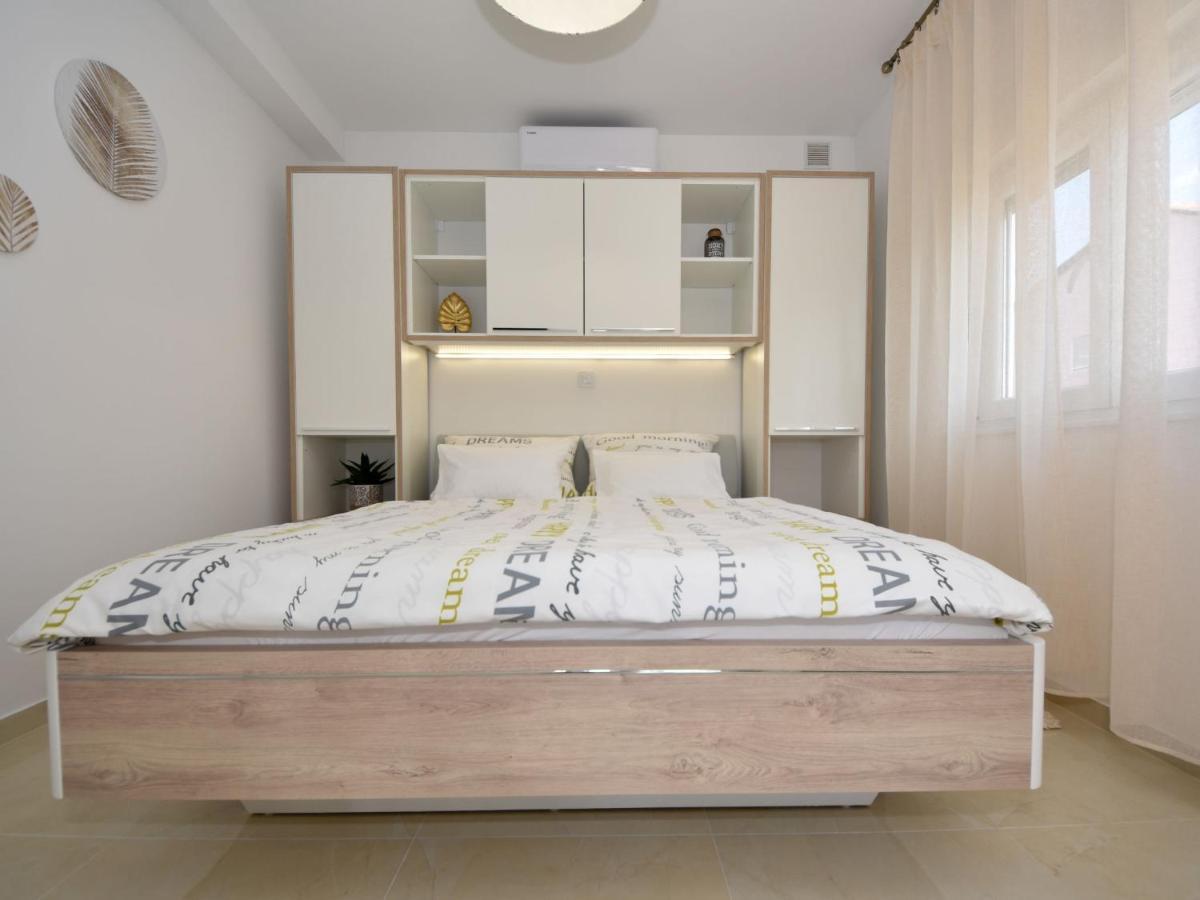 Apartment Matanovi Dvori-1 By Interhome 维尔 外观 照片